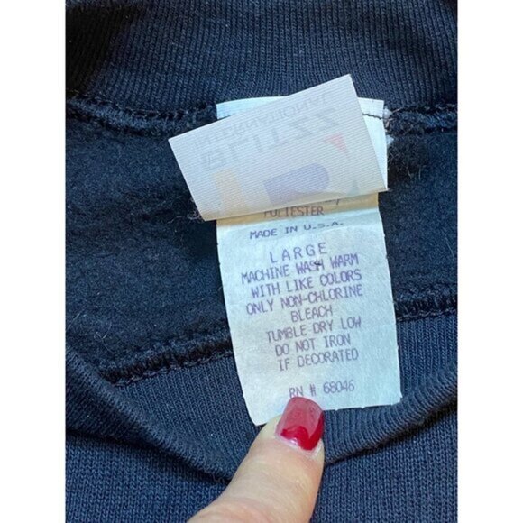 Vintage Winnie The Pooh "Silly‎ Old Bear" Black Sweatshirt Crewneck - Picture 4 of 7